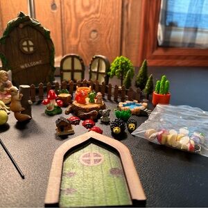 Fairy Garden Miniature Accessory Set - Green Door & Assorted Figurines